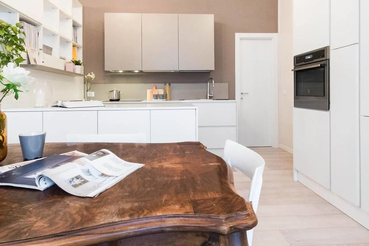 Hintown Piazza Gerusalemme Milan